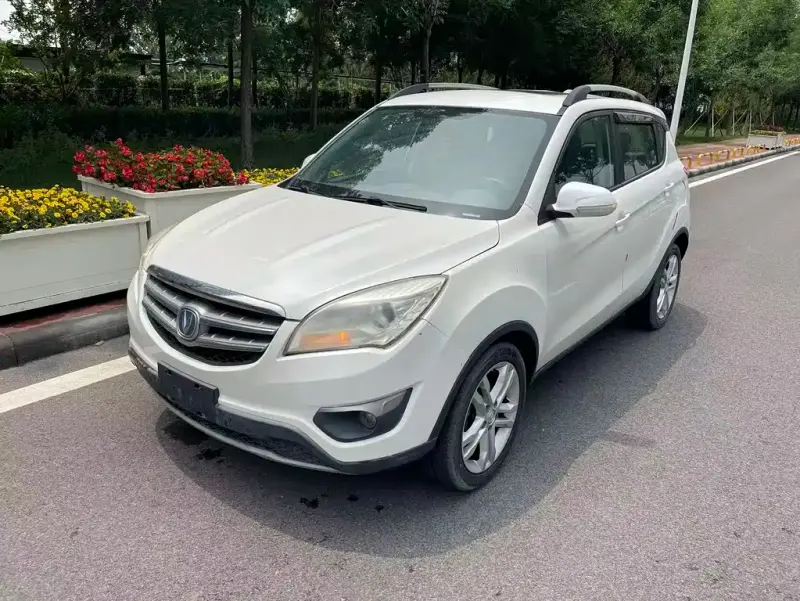 Changan CS35, 2013