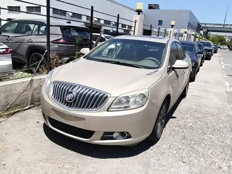 Buick Excelle, 2015
