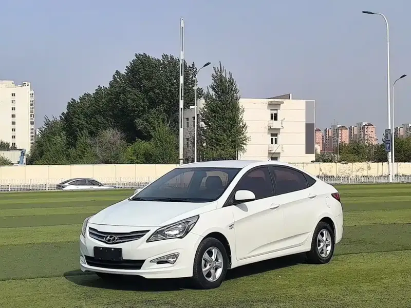 Hyundai Verna, 2016