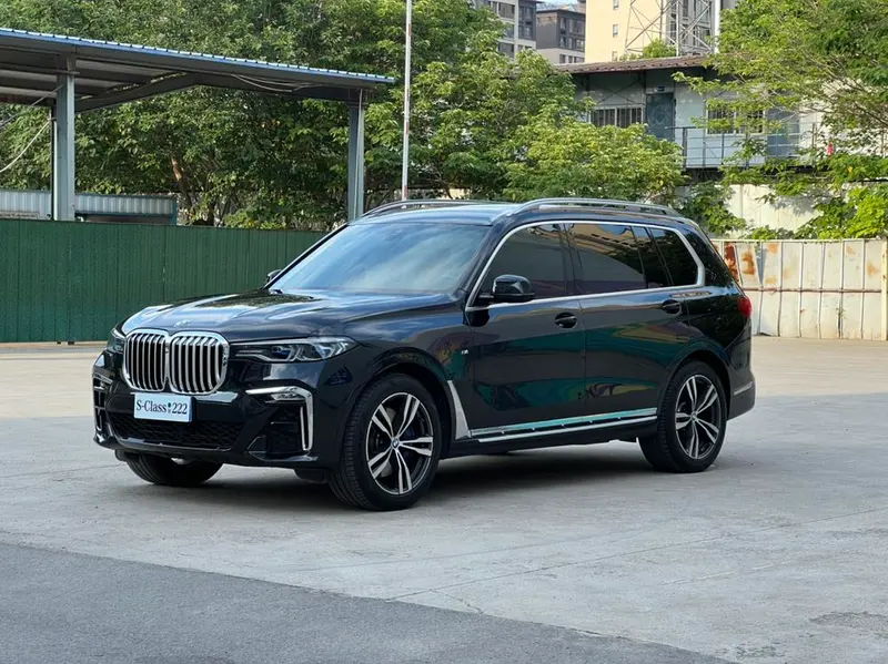 BMW X7, 2020