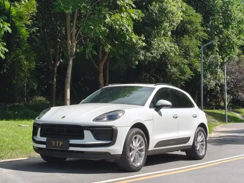 Porsche Macan, 2022