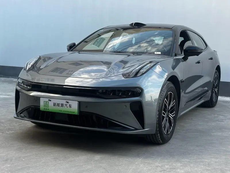 Zeekr 001, 2025