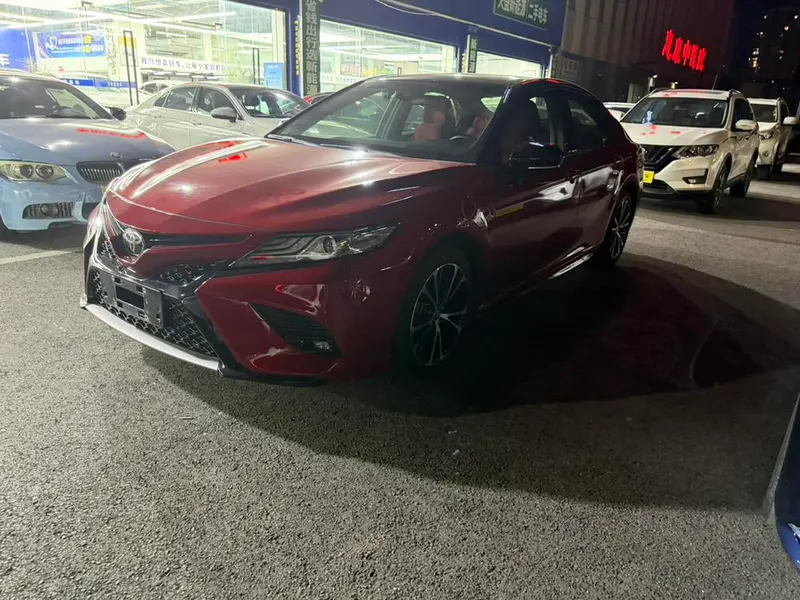 Toyota Camry, 2019