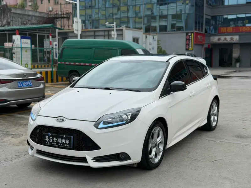 Ford Focus, 2012