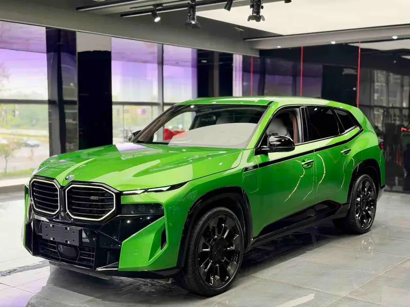 BMW XM, 2023
