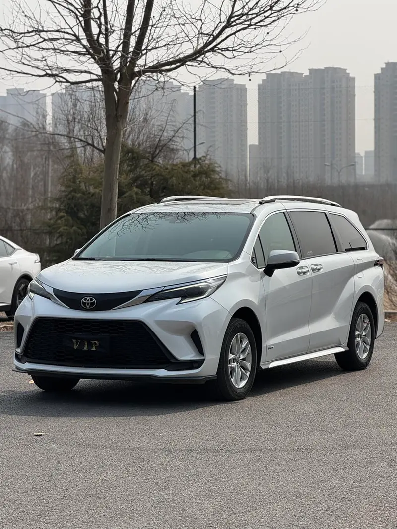 Toyota Granvia, 2024