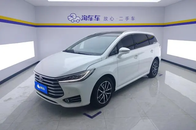 BYD Song MAX, 2017