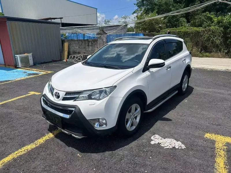 Toyota RAV4, 2013