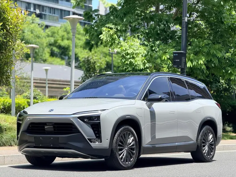 NIO ES8, 2022