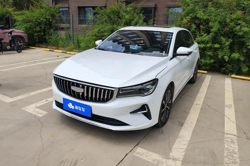 Geely Emgrand, 2025