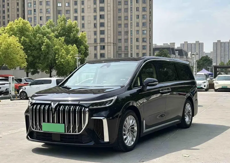 Voyah Dreamer PHEV, 2024