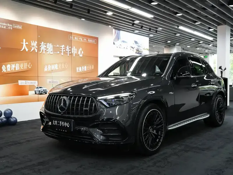 Mercedes-Benz GLC AMG, 2025