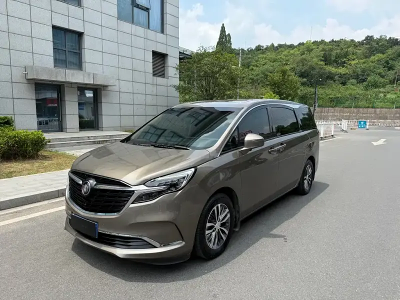 Buick GL8, 2021