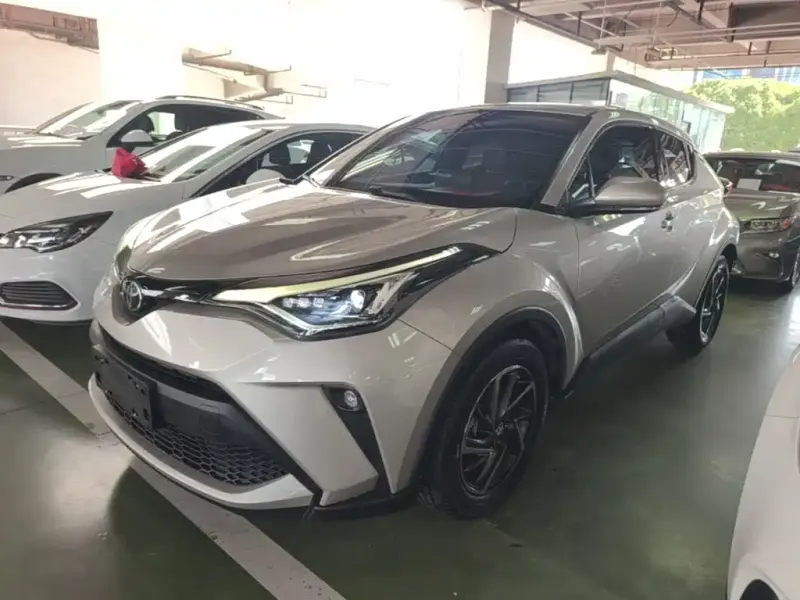 Toyota C-HR, 2022