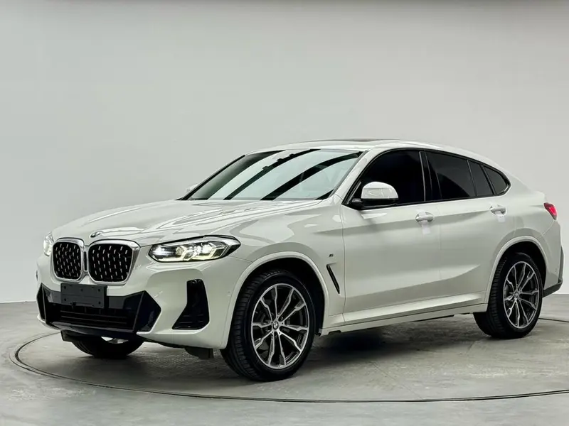 BMW X4, 2022