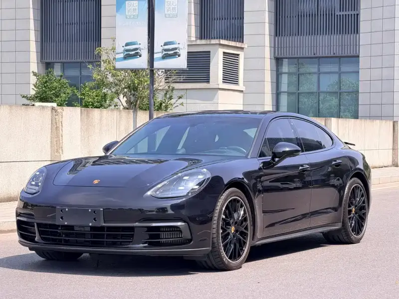 Porsche Panamera, 2020