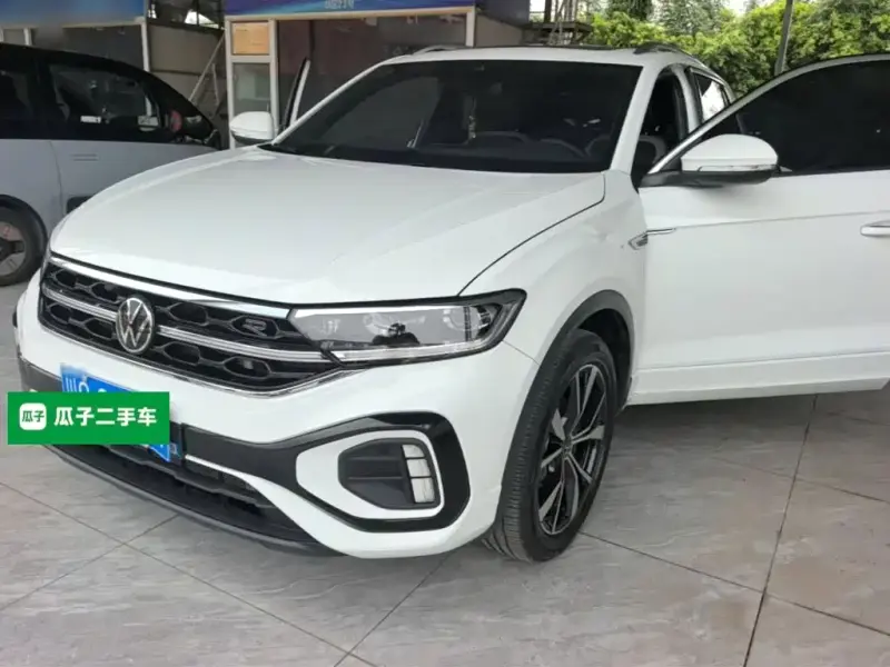 Volkswagen T-Roc, 2025