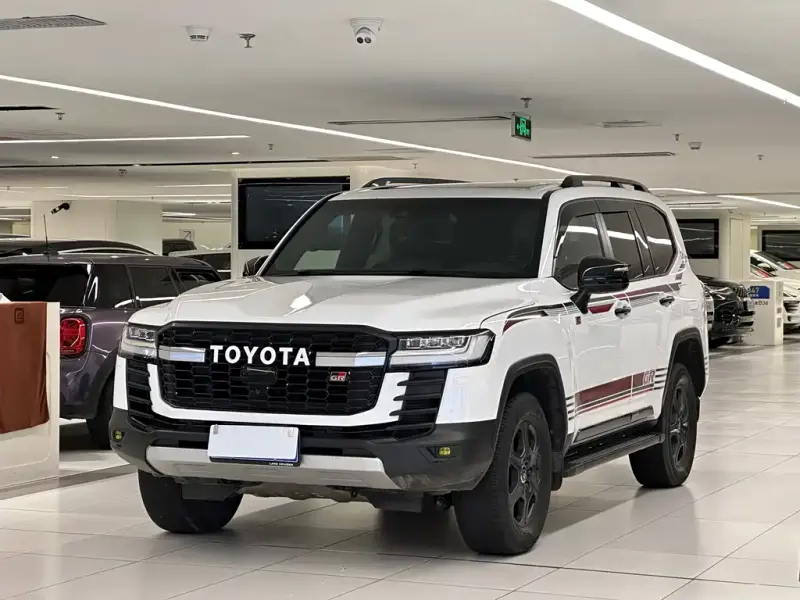 Toyota Land Cruiser, 2023