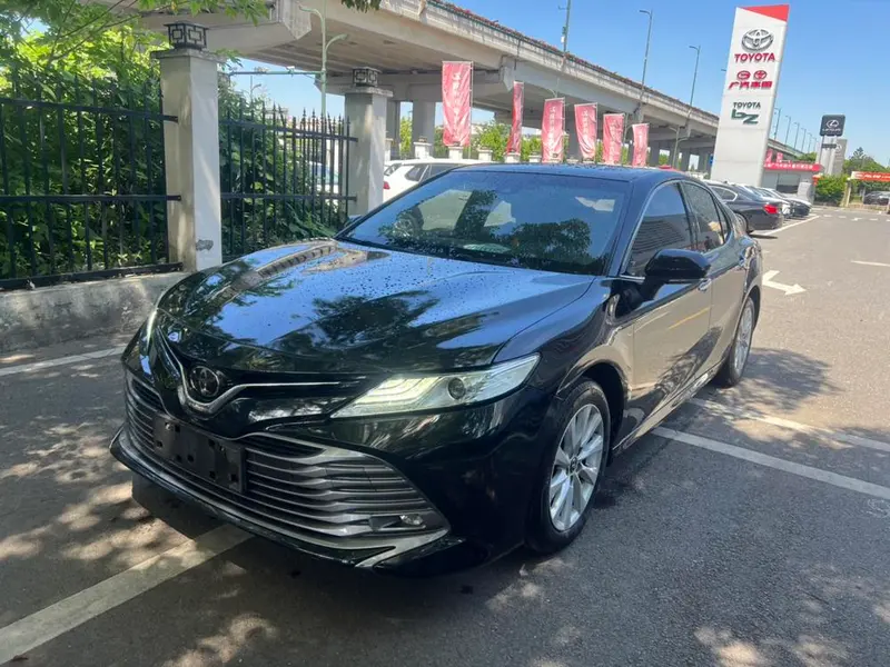 Toyota Camry, 2019