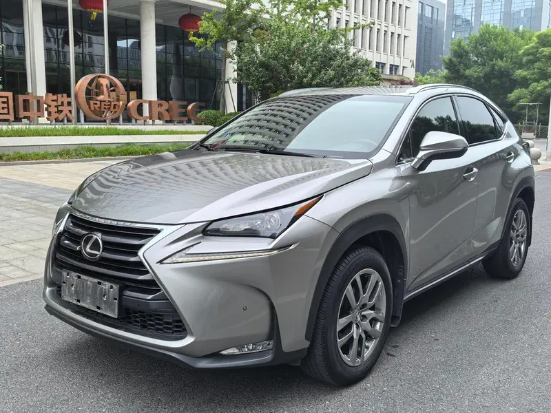 Lexus NX, 2015