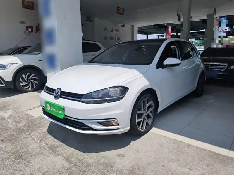 Volkswagen Golf, 2020