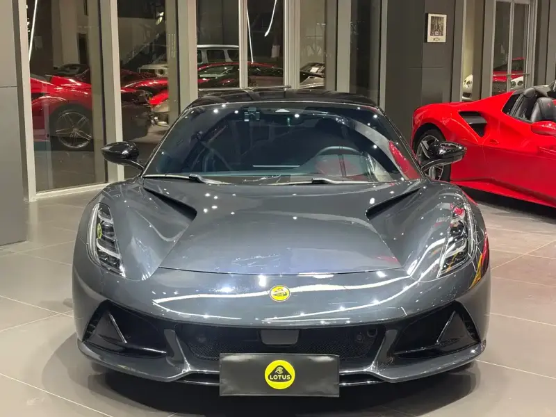 Lotus Emira, 2024