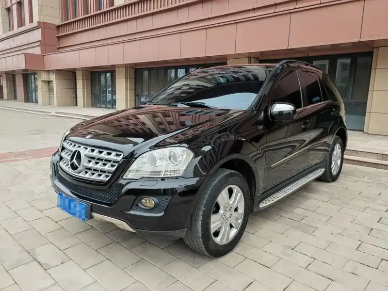Mercedes-Benz M-Class, 2010