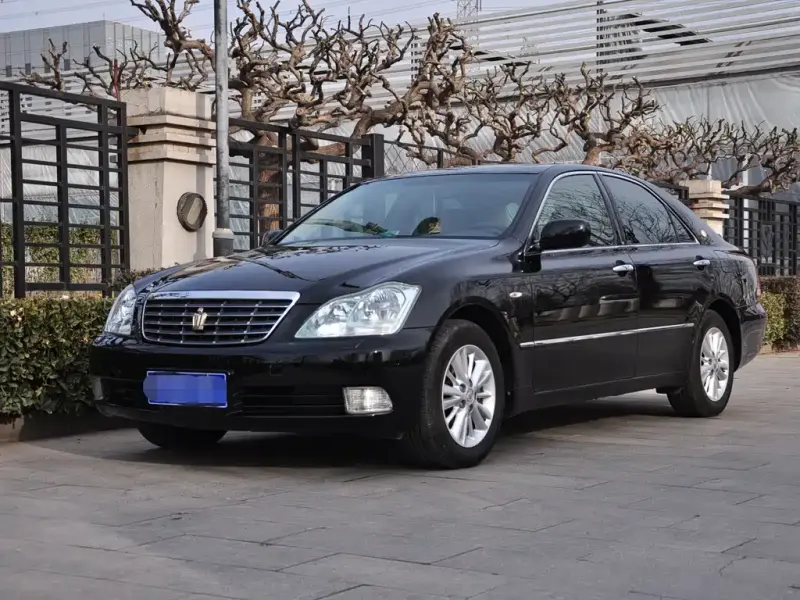 Toyota Crown, 2007