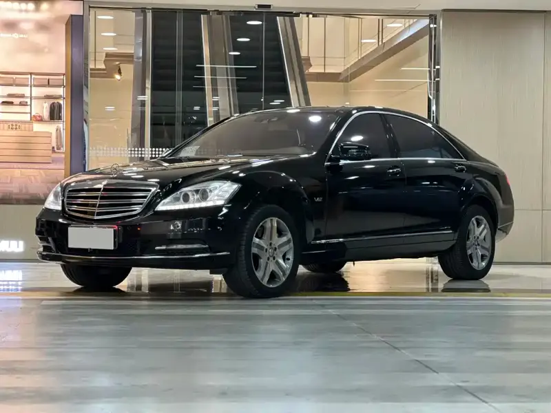 Mercedes-Benz S-Class, 2010