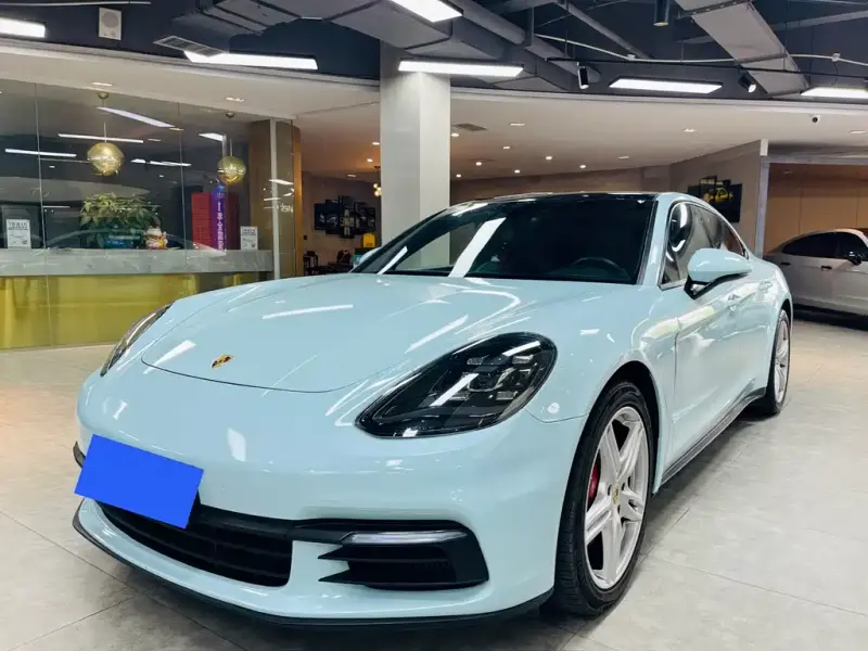 Porsche Panamera, 2020