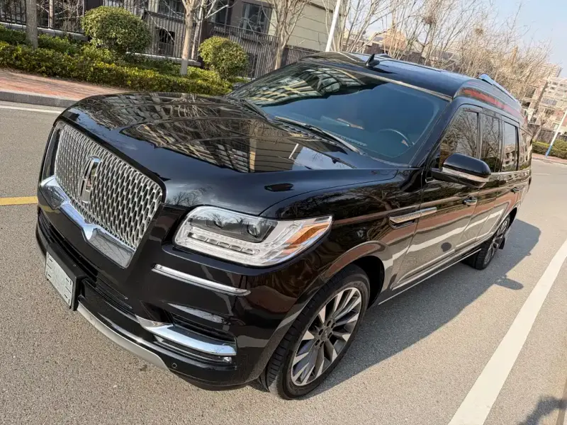 Lincoln Navigator, 2020