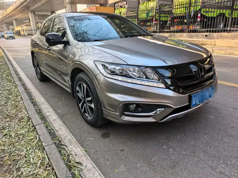 Honda Crosstour, 2016