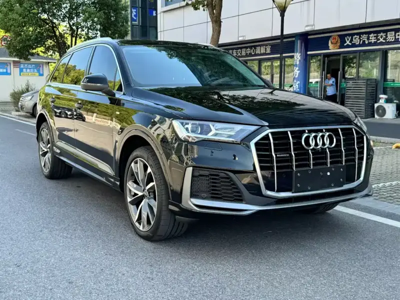 Audi Q7, 2022