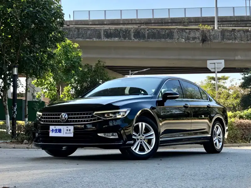 Volkswagen Magotan, 2025