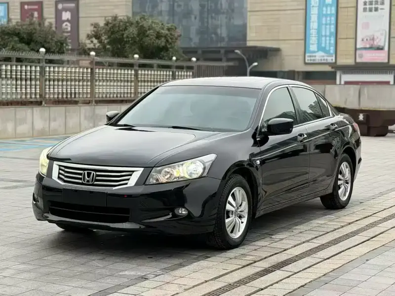 Honda Accord, 2010