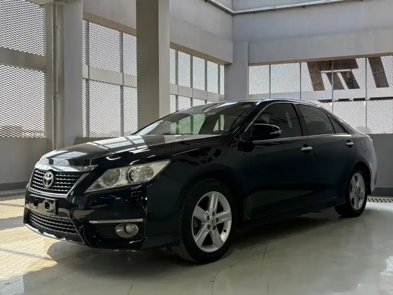 Toyota Camry, 2013