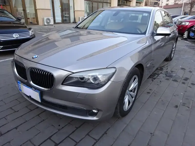 BMW 7 Series, 2011