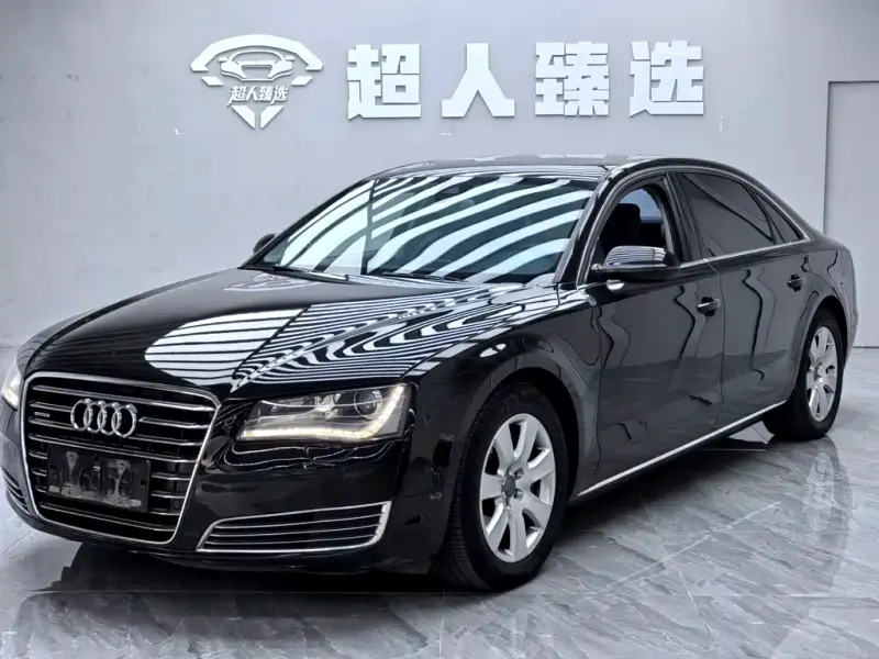Audi A8, 2014