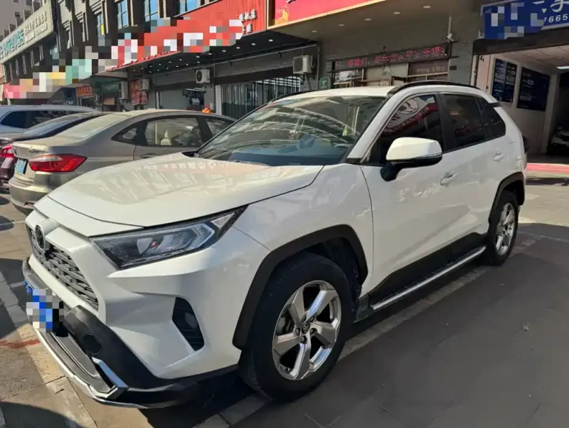 Toyota RAV4, 2020