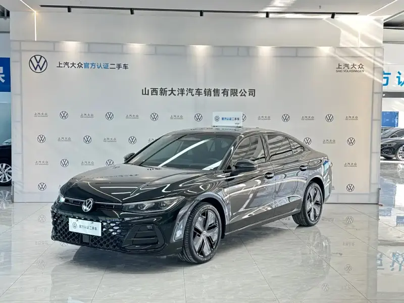 Volkswagen Passat, 2024