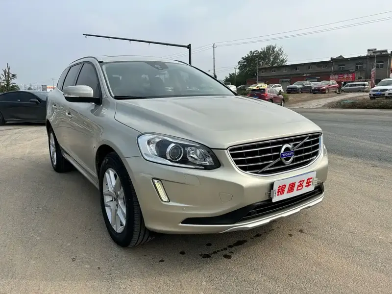 Volvo XC60, 2016