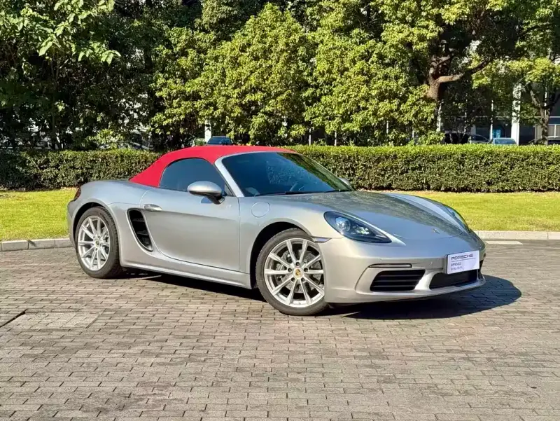 Porsche 718, 2024