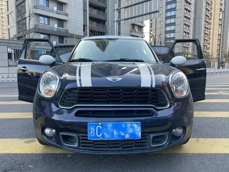 MINI Countryman, 2012