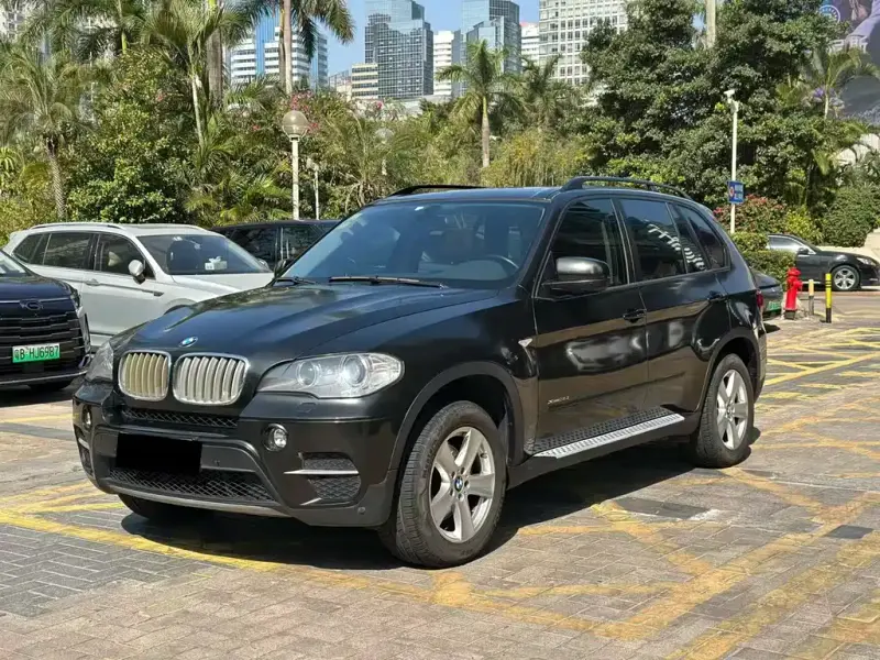 BMW X5 (Import), 2012