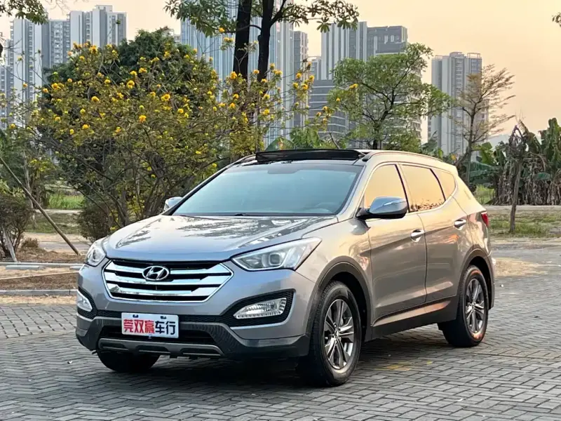 Hyundai Santa Fe, 2015