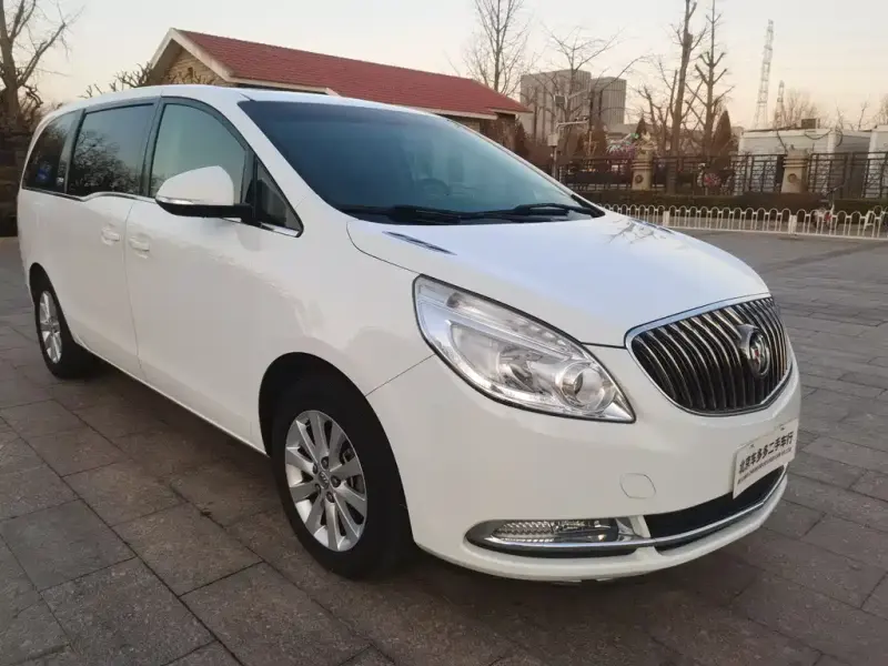 Buick GL8, 2016