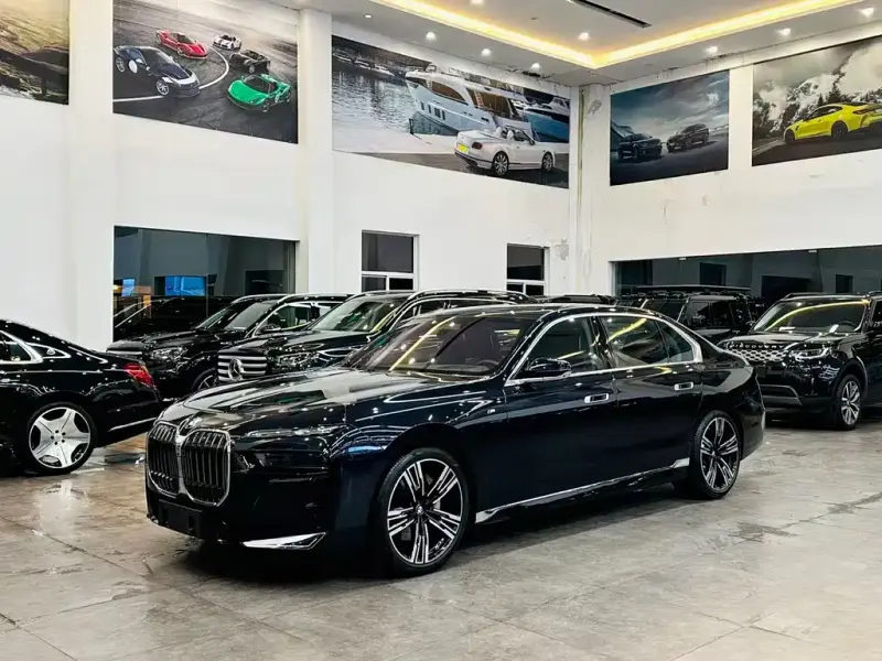 BMW 7 Series, 2025