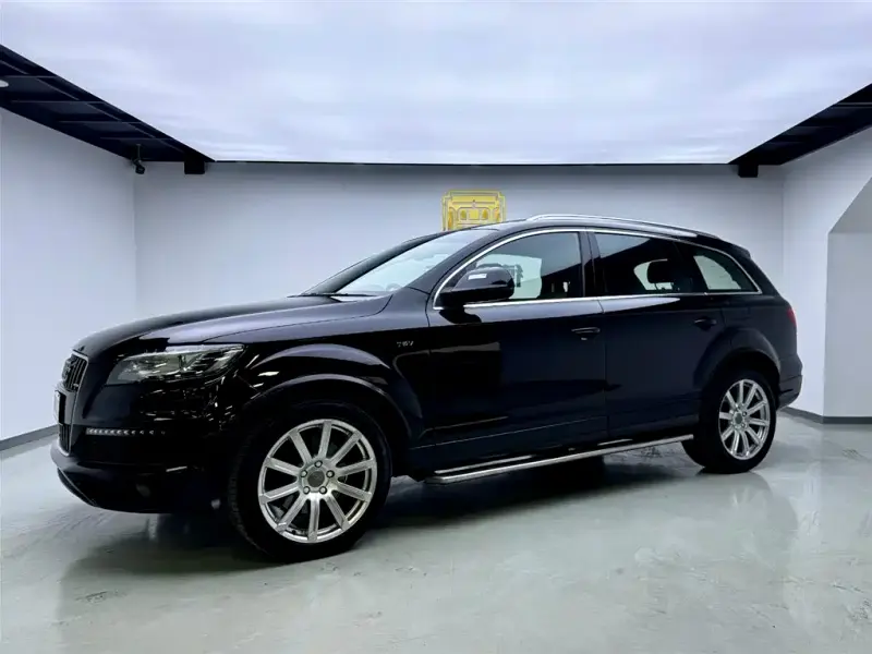 Audi Q7, 2013