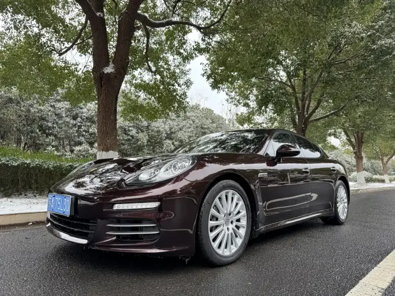 Porsche Panamera, 2014
