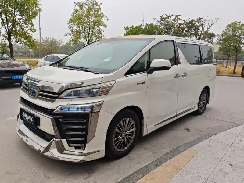 Toyota Vellfire, 2022